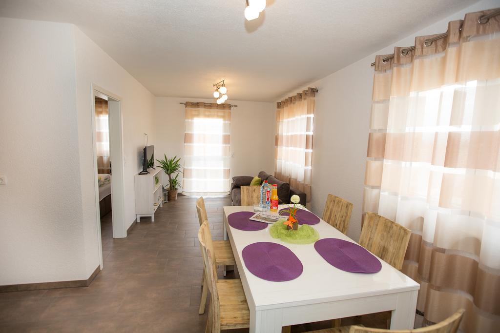 Family Apartments Rust Ngoại thất bức ảnh